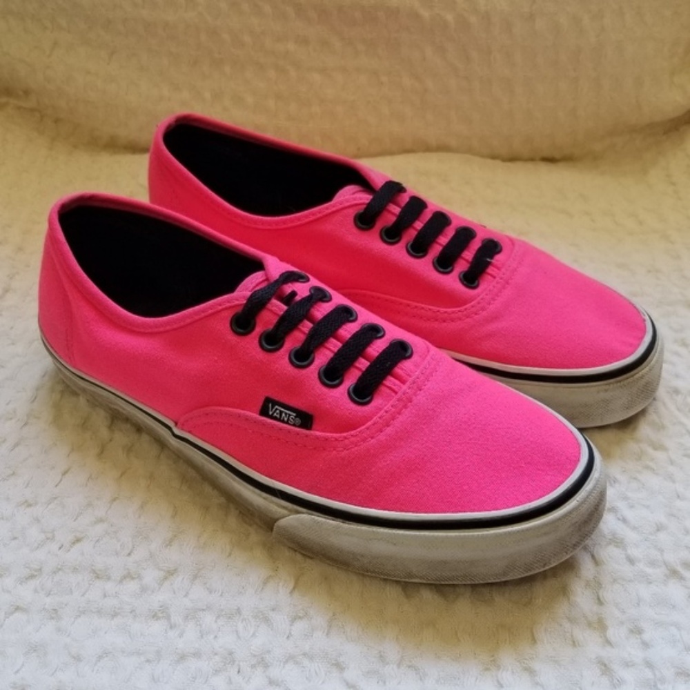 Vans neon pink low rise black lace sneakers